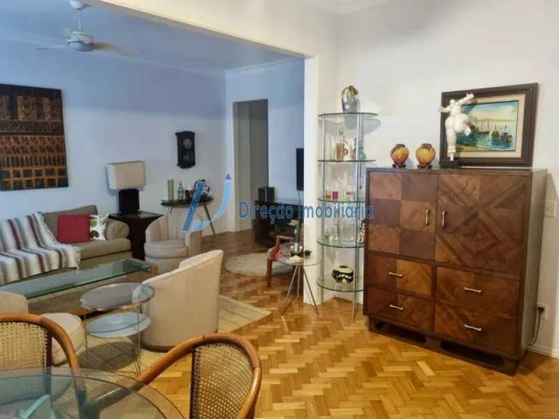 Apartamento à venda com 4 quartos, 164m² - Foto 1