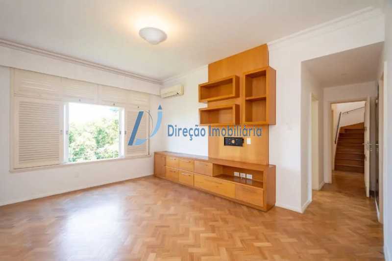 Cobertura à venda com 4 quartos, 270m² - Foto 11