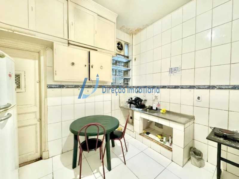 Apartamento à venda com 5 quartos, 184m² - Foto 14