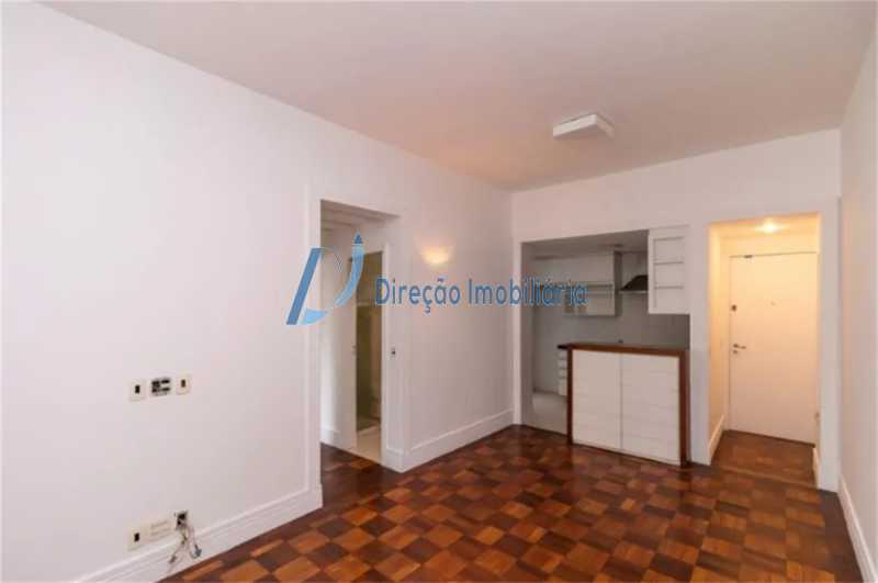 Apartamento à venda com 2 quartos, 65m² - Foto 8