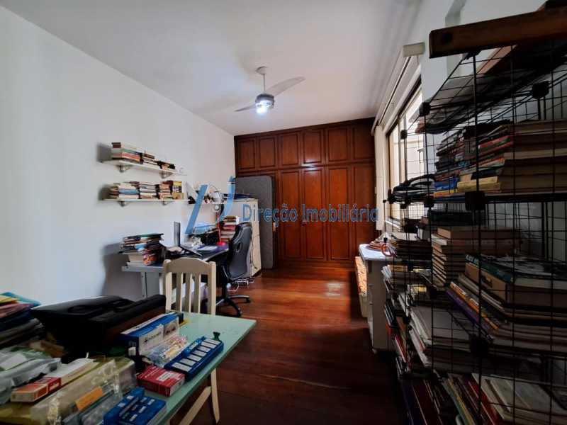 Apartamento à venda com 3 quartos, 123m² - Foto 12