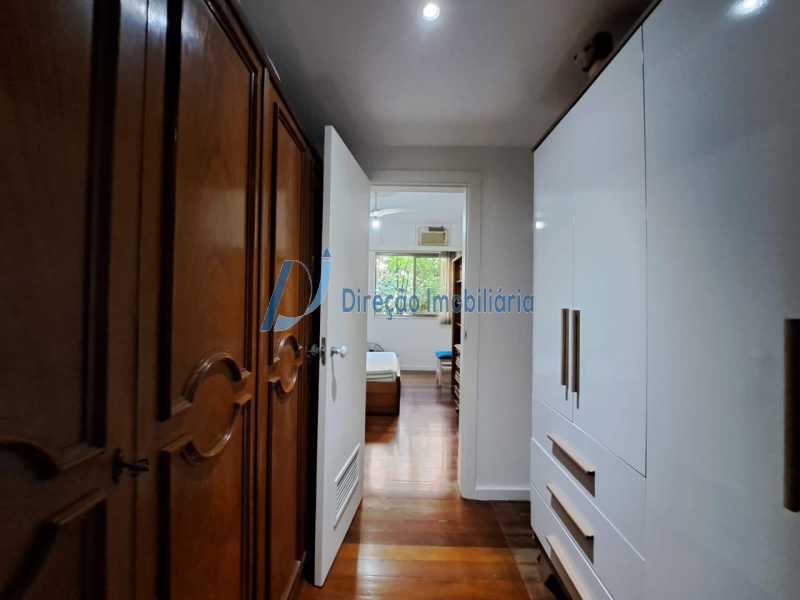 Apartamento à venda com 3 quartos, 123m² - Foto 7