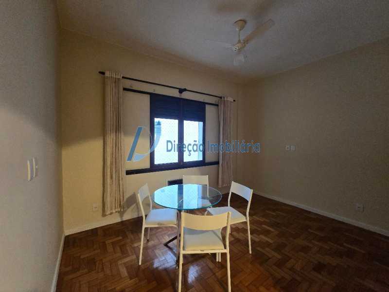 Apartamento à venda com 1 quarto, 41m² - Foto 3