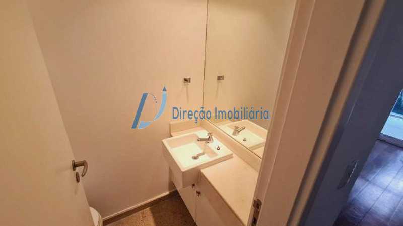 Apartamento à venda com 3 quartos, 199m² - Foto 9