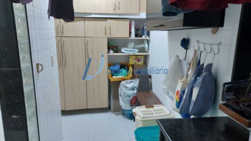 Apartamento à venda com 4 quartos, 140m² - Foto 24