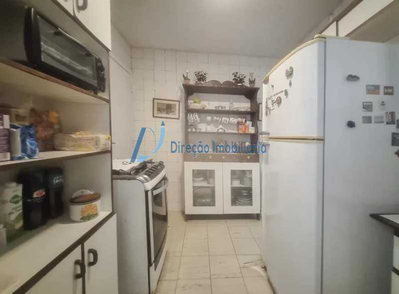 Apartamento à venda com 3 quartos, 100m² - Foto 18