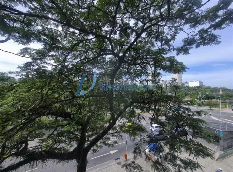 Apartamento à venda com 3 quartos, 100m² - Foto 3