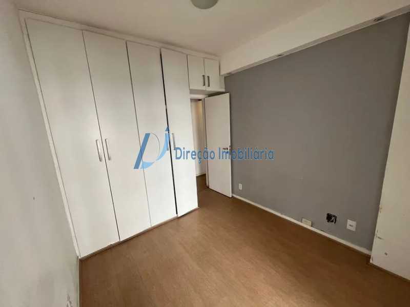 Apartamento à venda com 3 quartos, 103m² - Foto 11