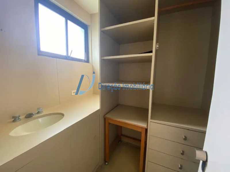 Apartamento à venda com 4 quartos, 264m² - Foto 18