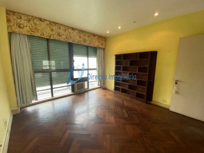 Apartamento à venda com 4 quartos, 264m² - Foto 16