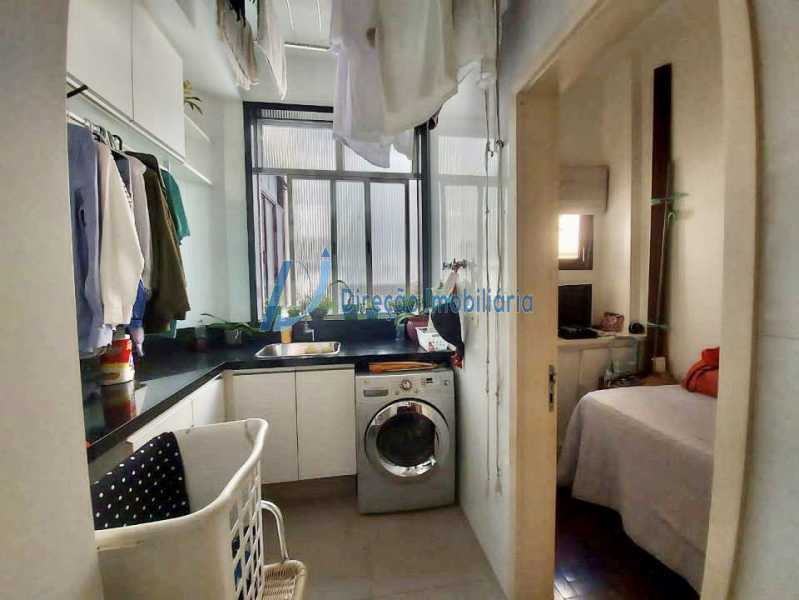 Apartamento à venda com 4 quartos, 232m² - Foto 18