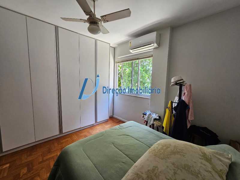 Apartamento à venda com 4 quartos, 161m² - Foto 9