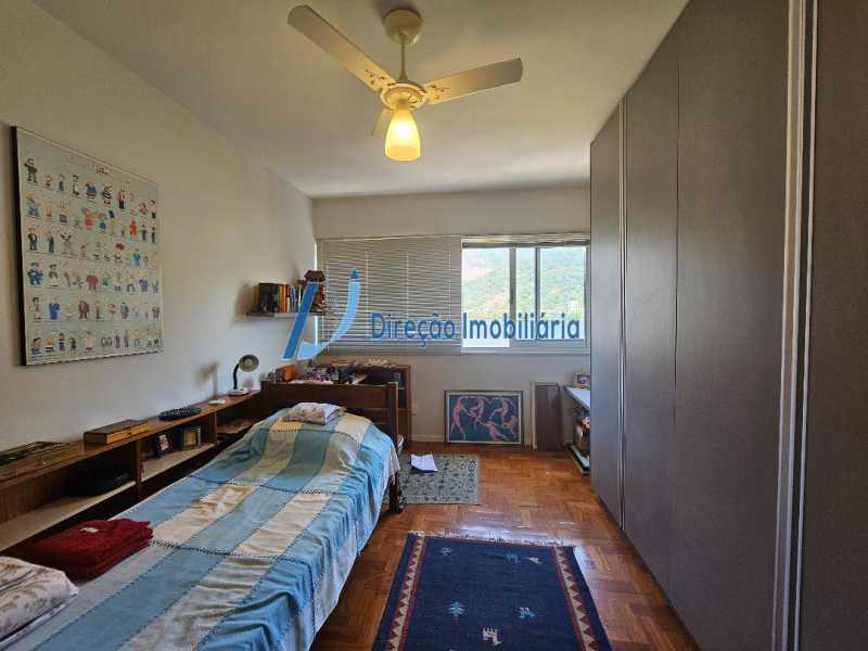 Apartamento à venda com 4 quartos, 161m² - Foto 12