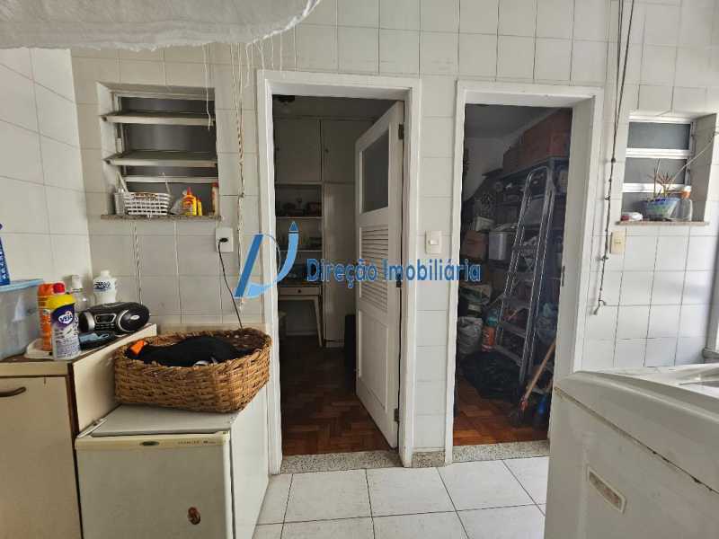 Apartamento à venda com 4 quartos, 161m² - Foto 24