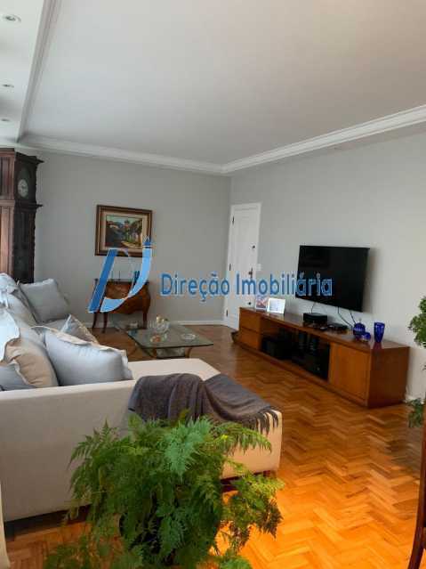 Apartamento à venda com 3 quartos, 140m² - Foto 3