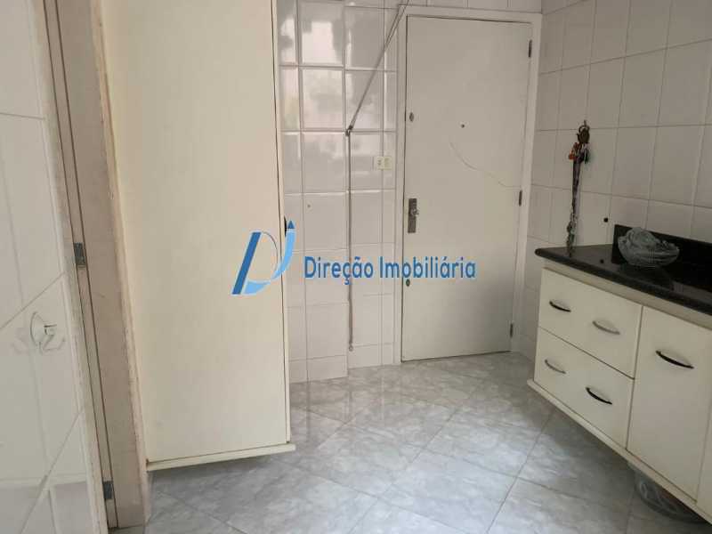 Apartamento à venda com 3 quartos, 140m² - Foto 18