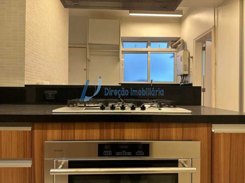 Apartamento à venda com 4 quartos, 175m² - Foto 18