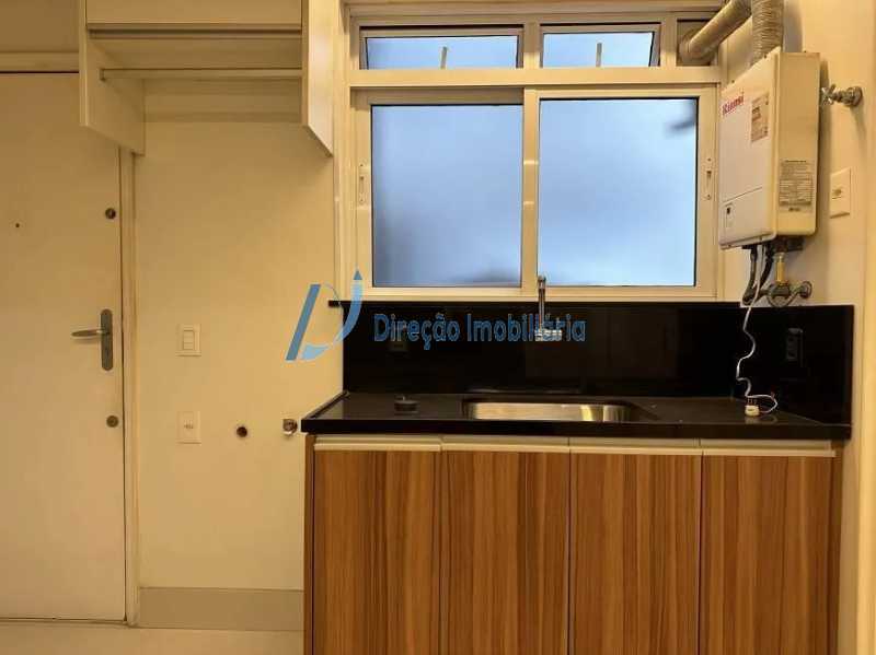 Apartamento à venda com 4 quartos, 175m² - Foto 19