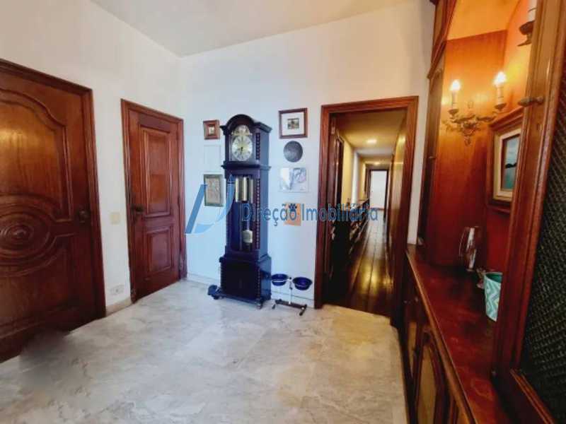 Apartamento à venda com 4 quartos, 141m² - Foto 9