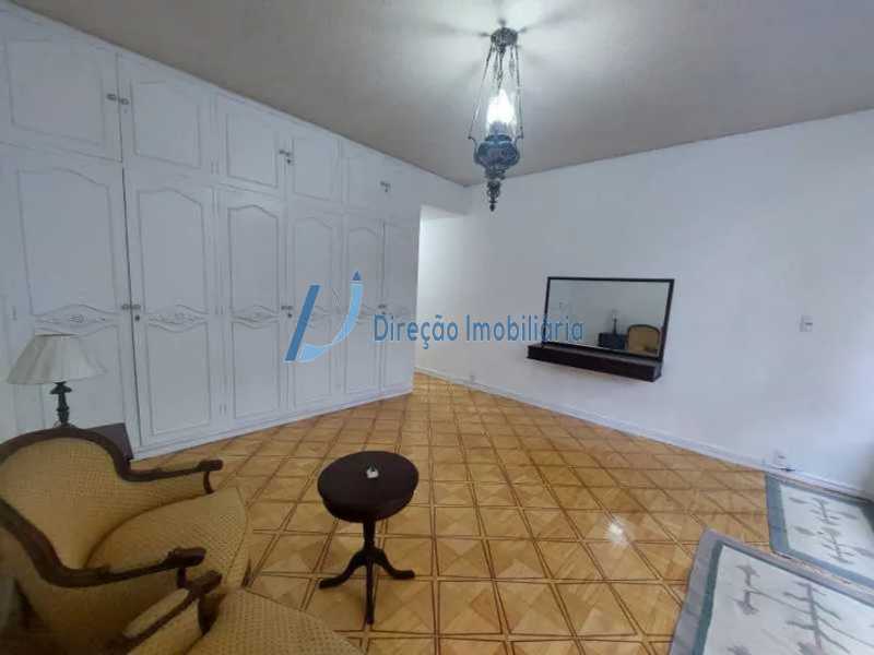 Apartamento à venda com 4 quartos, 237m² - Foto 9