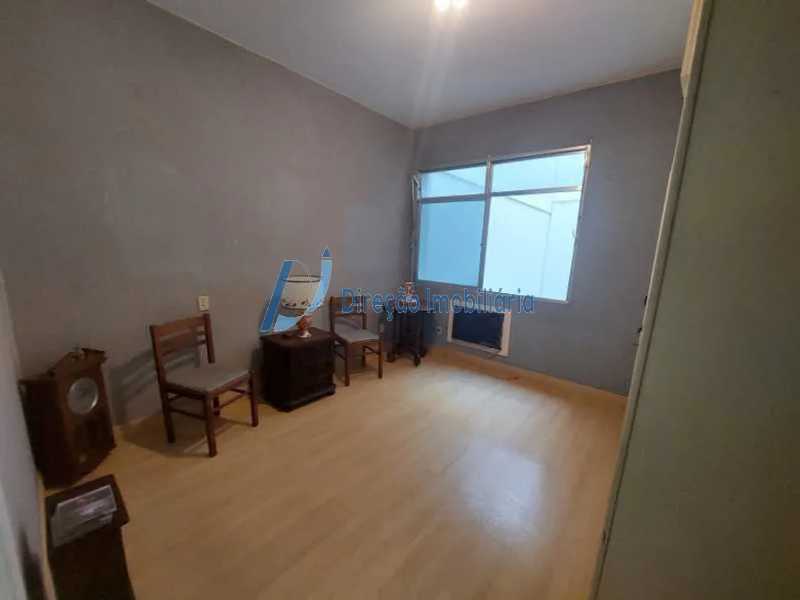 Apartamento à venda com 4 quartos, 237m² - Foto 10