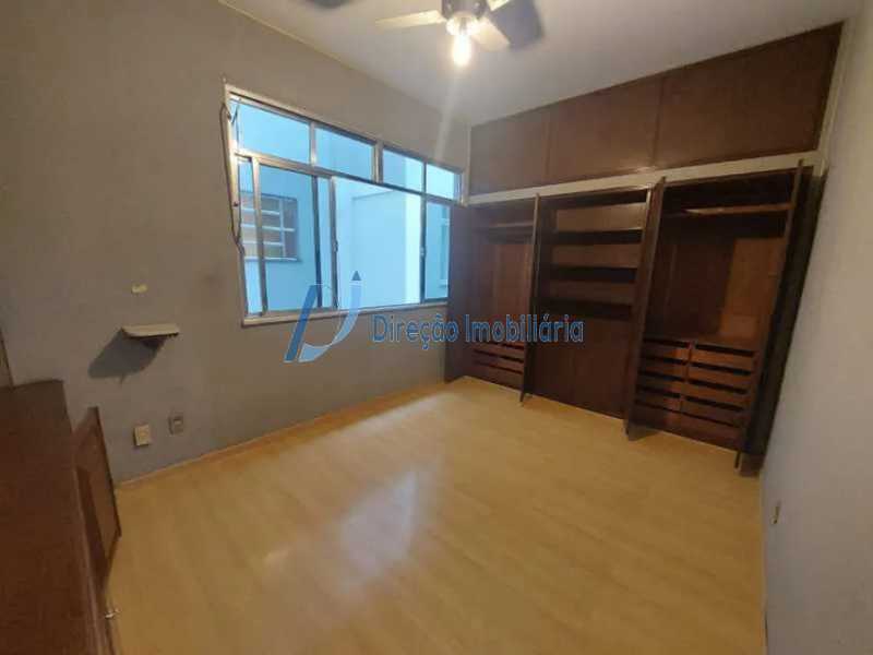 Apartamento à venda com 4 quartos, 237m² - Foto 12