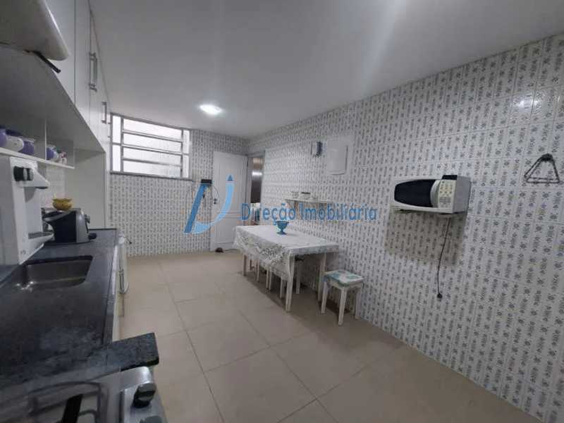 Apartamento à venda com 4 quartos, 237m² - Foto 19