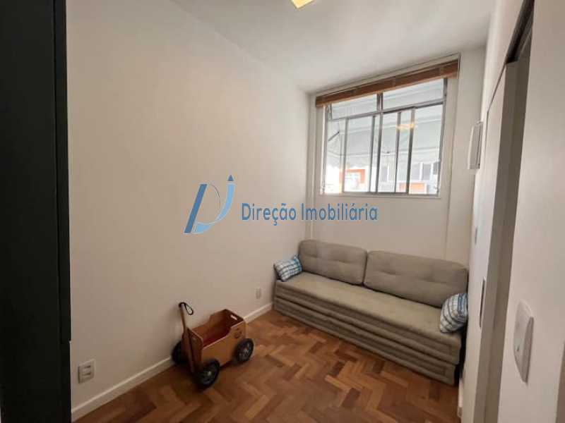 Apartamento à venda com 2 quartos, 70m² - Foto 13