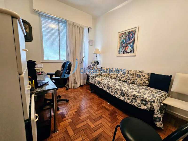 Apartamento à venda com 3 quartos, 118m² - Foto 14