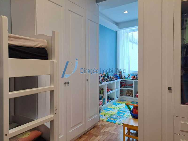 Apartamento à venda com 3 quartos, 150m² - Foto 13