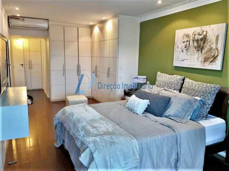 Apartamento à venda com 4 quartos, 216m² - Foto 10