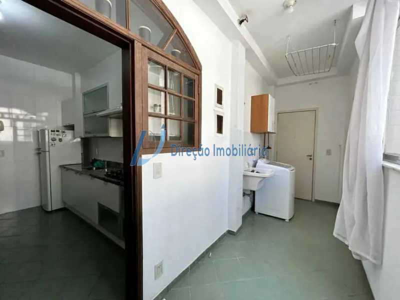 Apartamento à venda com 3 quartos, 137m² - Foto 20