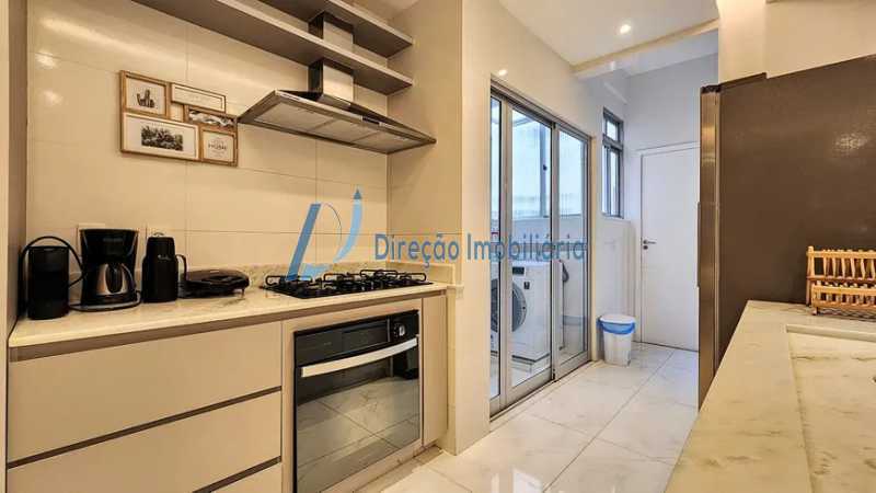 Apartamento à venda com 3 quartos, 106m² - Foto 19