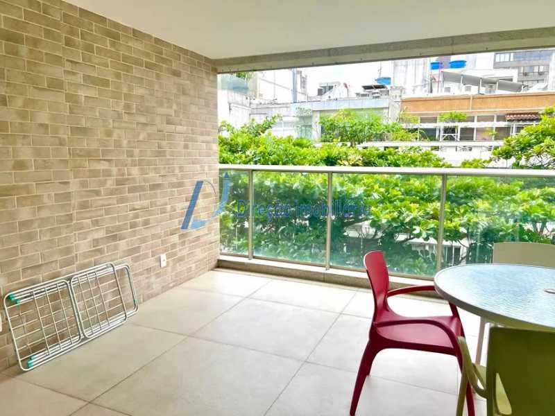 Apartamento à venda com 4 quartos, 158m² - Foto 3