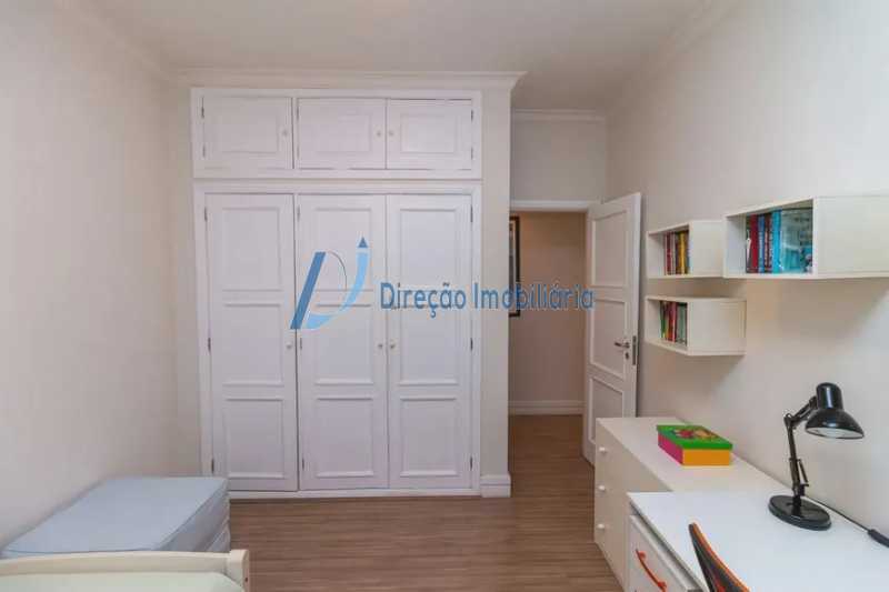 Apartamento à venda com 3 quartos, 153m² - Foto 12