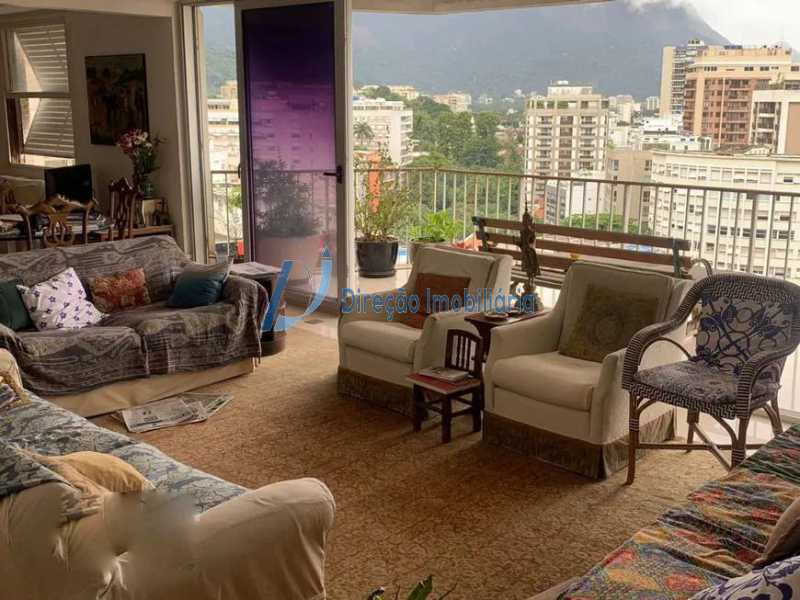 Apartamento à venda com 4 quartos, 160m² - Foto 6