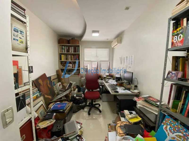 Apartamento à venda com 4 quartos, 160m² - Foto 15