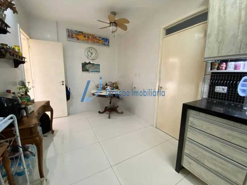 Apartamento à venda com 4 quartos, 160m² - Foto 17