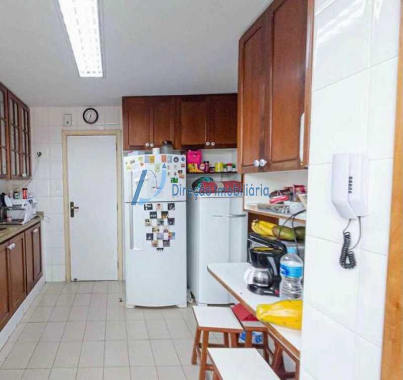 Apartamento à venda com 4 quartos, 132m² - Foto 14