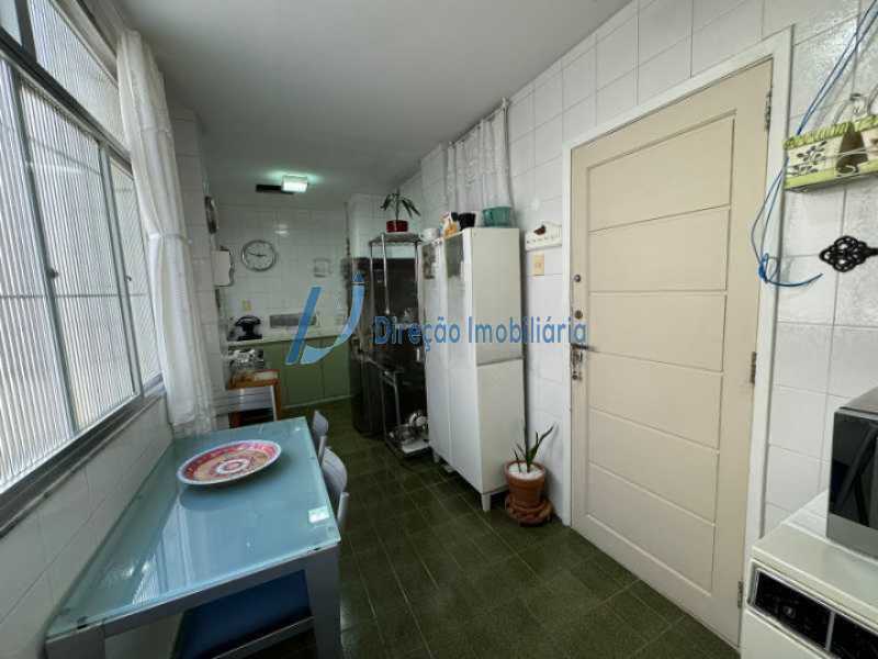 Apartamento à venda com 2 quartos, 70m² - Foto 14