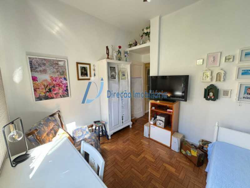 Apartamento à venda com 2 quartos, 70m² - Foto 8