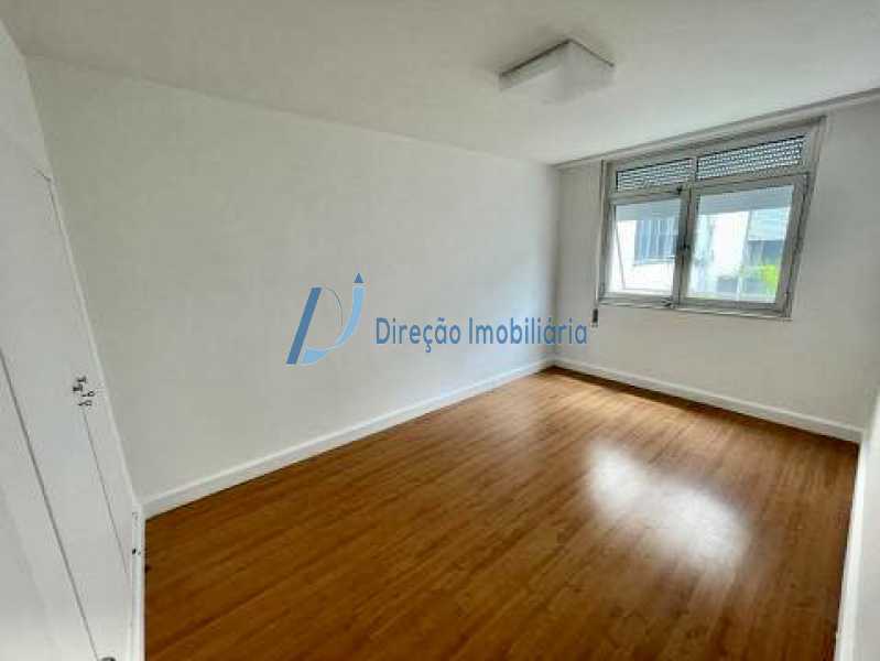 Apartamento à venda com 4 quartos, 258m² - Foto 17