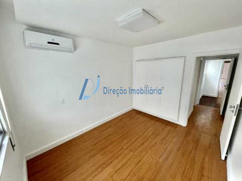 Apartamento à venda com 4 quartos, 258m² - Foto 18