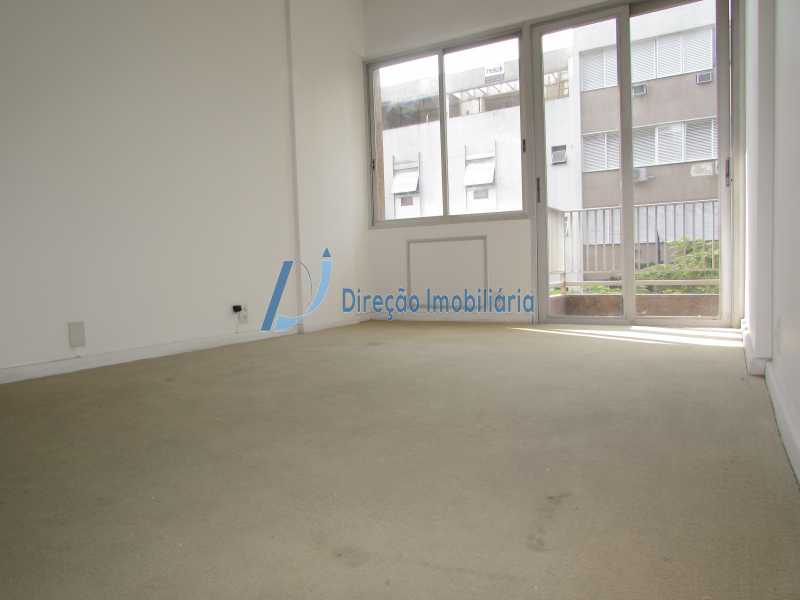 Apartamento à venda com 3 quartos, 112m² - Foto 7