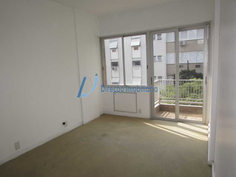 Apartamento à venda com 3 quartos, 112m² - Foto 8