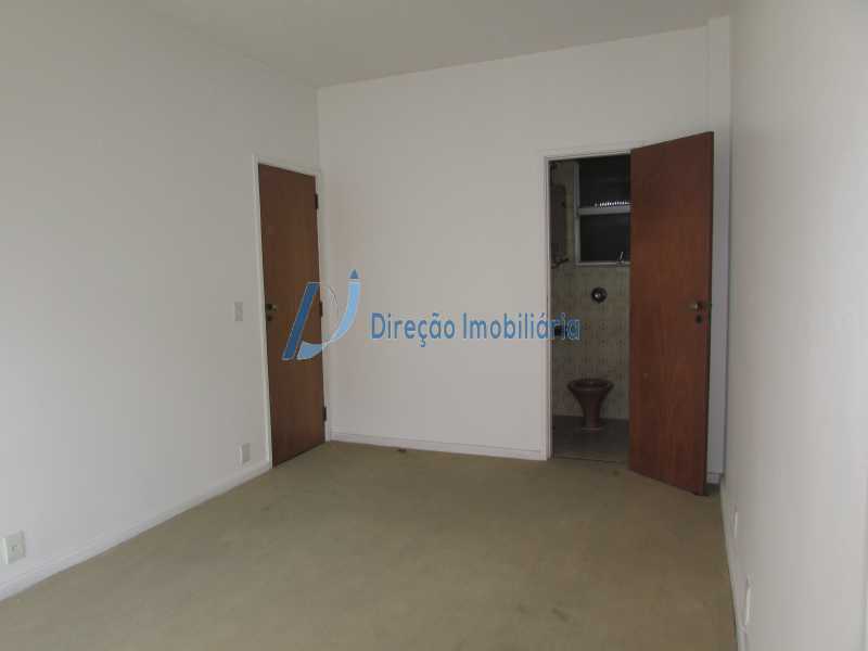 Apartamento à venda com 3 quartos, 112m² - Foto 9