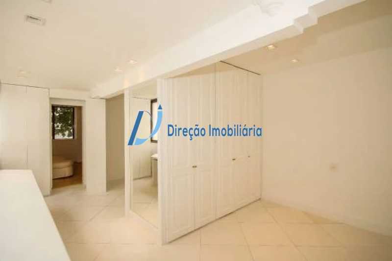 Apartamento à venda com 4 quartos, 317m² - Foto 16