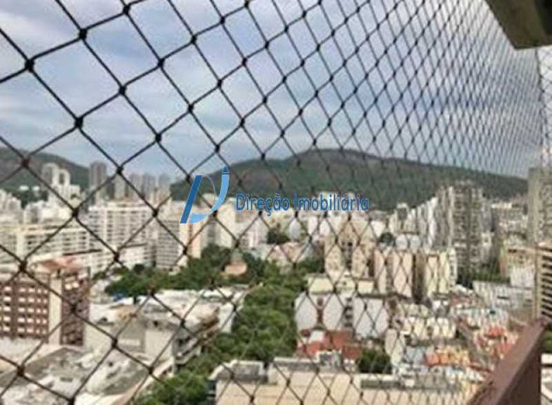 Apartamento à venda com 2 quartos, 77m² - Foto 1