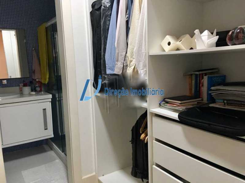 Apartamento à venda com 3 quartos, 125m² - Foto 9