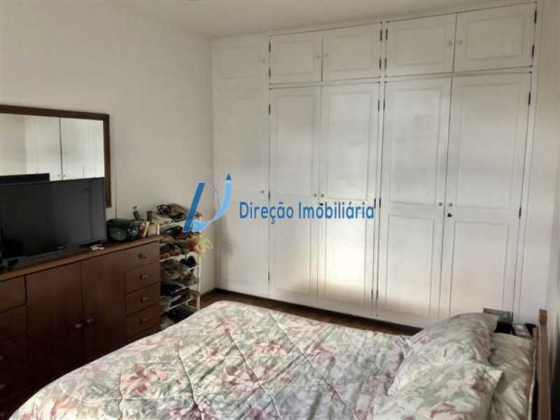 Apartamento à venda com 4 quartos, 215m² - Foto 9